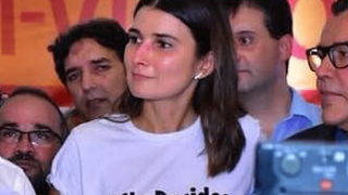 Rebecca aposta em ‘empoderamento’ feminino durante evento político
