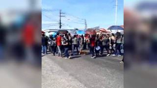 Professores protestam na Rotatória do Produtor, na zona leste