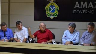 Amazonino anuncia que revogará mais um Decreto Executivo