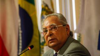Em ano eleitoral, Amazonino doa implementos agrícolas; MP vai analisar