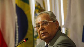 TRE mantém medida cautelar que impede Amazonino de entregar itens agrícolas