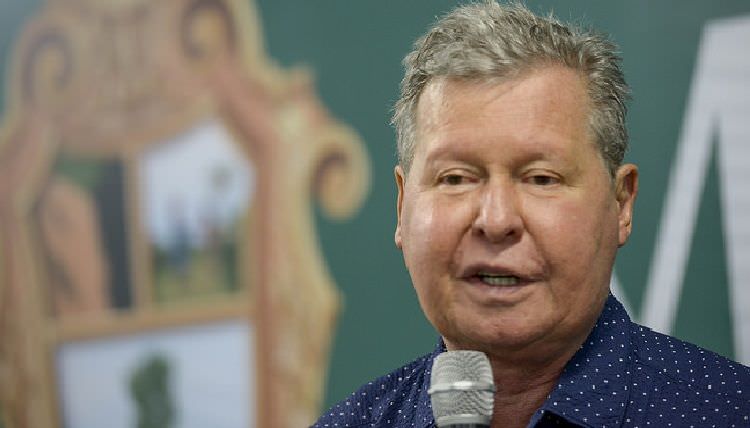 Arthur diz que estado não pode esperar quatro anos por resultados na segurança