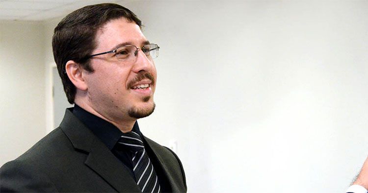 Vice-governador sofre acidente durante treino em academia
