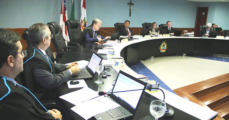 Ex-secretário da Sejel é multado em R$ 385,8 mil por convênio irregular