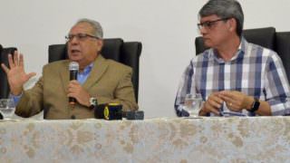 Amazonino nomeia médico particular para ser ´02´do governo