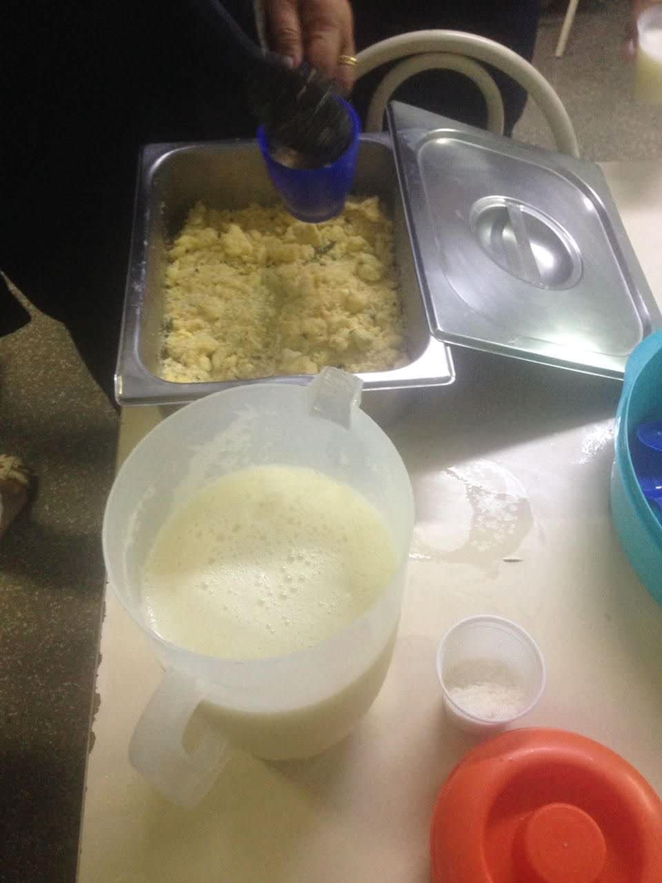 Seduc oferece ovo com farinha a estudantes, com gasto mensal de R$ 8 milhões em merenda