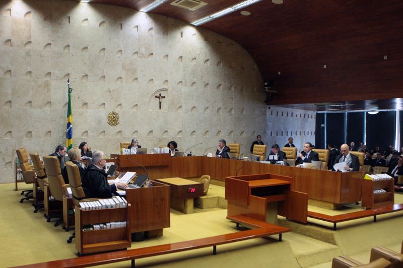 STF aprova aumento de 16,38% para ministros no orçamento de 2019