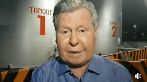 Prefeito Arthur Neto fiscaliza garagens de ônibus
