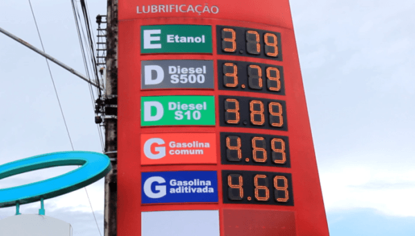 Litro da gasolina pode custar R$ 5 ao motorista em Manaus