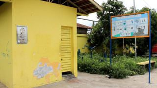 Moradores pedem reforma de praças de Manaus