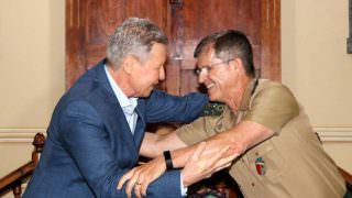 General Theophilo diz que se filiou ao PSDB por influência de Arthur Neto