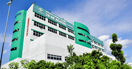 Jovem internado com meningite há 18 dias recebe alta