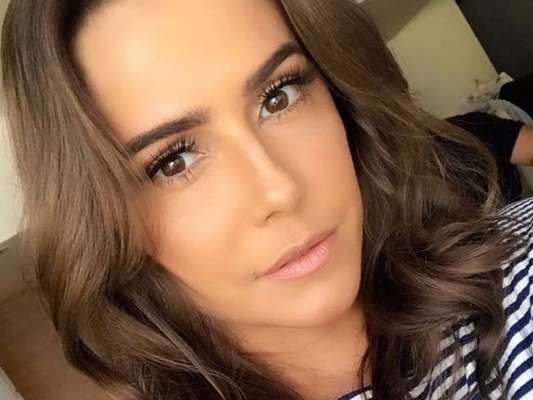 Deborah Secco afirma que foi traída por todos ex-namorados