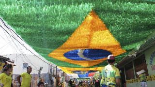 Jogo do Brasil terá exibição em bares e cafés de Manaus nesta sexta-feira; veja onde assistir