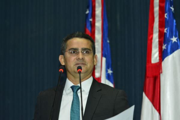 David afirma que governador não respeita a Constituição