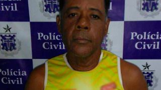 Idoso é preso suspeito de estuprar e assassinar a mãe