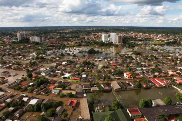 Beneficiários em Boca do Acre têm pagamento do auxílio emergencial suspenso por irregularidade