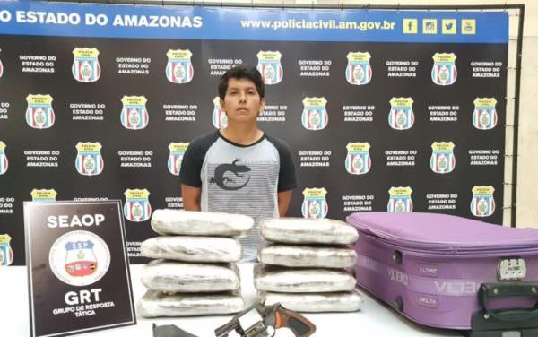 Em Manaus, homem é preso com 8 kg de drogas em embarcação