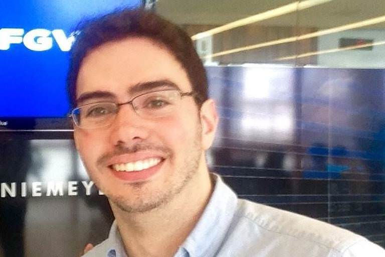 Pré-candidato à Deputado Federal usa Tinder, aplicativo de paquera, para fazer campanha