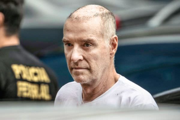 Bretas condena Eike a 30 anos de reclusão por propina a Cabral