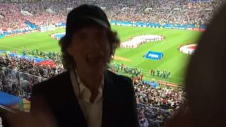 PÉ FRIO: Mick Jagger torce pela Inglaterra em duelo contra a  Croácia e vira meme
