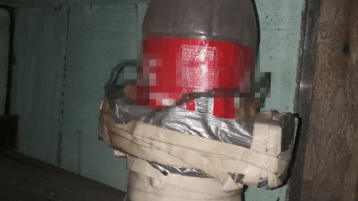 Em Manaus, morador encontra explosivo em forro de casa