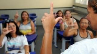 Inscrições para curso gratuito de Libras começam na segunda-feira
