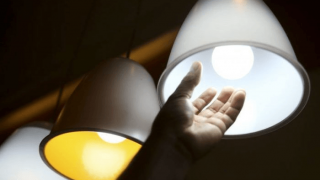 Conta de luz mais cara deve elevar inflação em 0,5 ponto