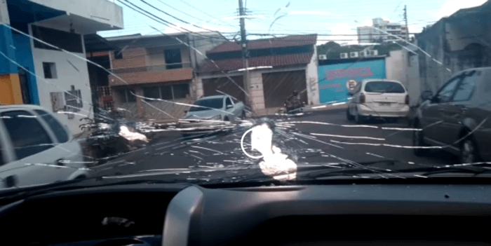 Policiais são recebidos a tiros durante patrulhamento em Manaus