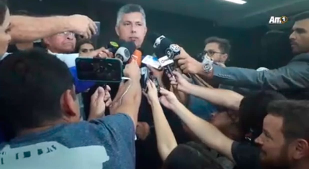 Polícia Civil fala sobre investigações em torno de homicídios ocorridos no fim de semana