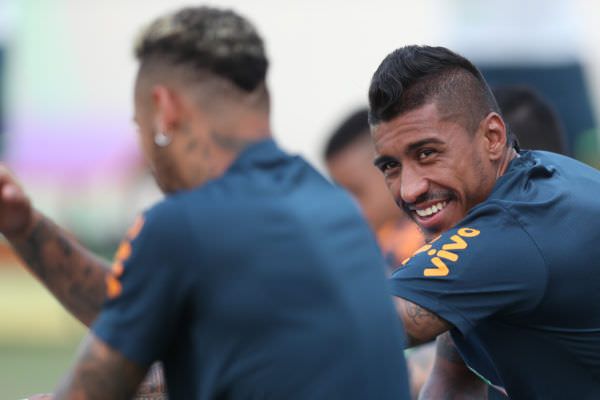 Seleção brasileira faz último treino em Sochi sem Paulinho