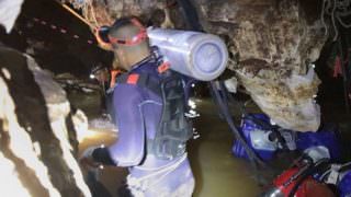 4 crianças são resgatadas de caverna na Tailândia, diz chefe da equipe