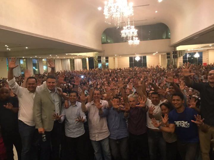 Silas diz que Assembleia de Deus e Universal apoiam Omar e Bisneto ao governo