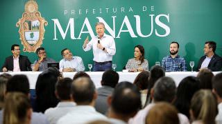 ‘Manaus está livre de cheque especial’, afirma Arthur ao exaltar equilíbrio financeiro da prefeitura