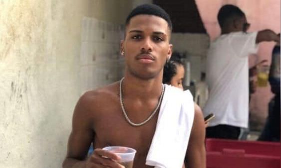 Mãe de suspeito de estuprar menina de 4 anos diz que jovem estava alcoolizado