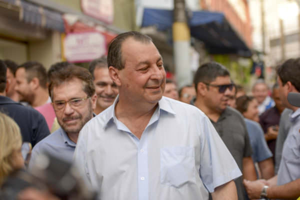 Coligação de Omar Aziz contesta pesquisa eleitoral junto ao TRE