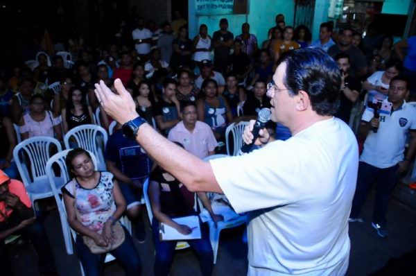 “Atrair novas indústrias é alternativa para reduzir desempregos no AM”, diz Eduardo