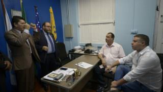Omar propõe criação de comitê autônomo para fiscalizar secretarias de Estado