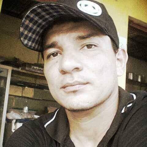 Estagiário do Inpa é morto após assalto em parada de ônibus