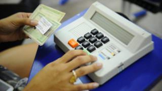 Prazo para eleitor pedir segunda via de título termina nesta quarta-feira
