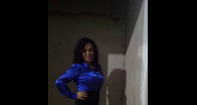 Professora é assassinada a facadas em casa; marido se entrega