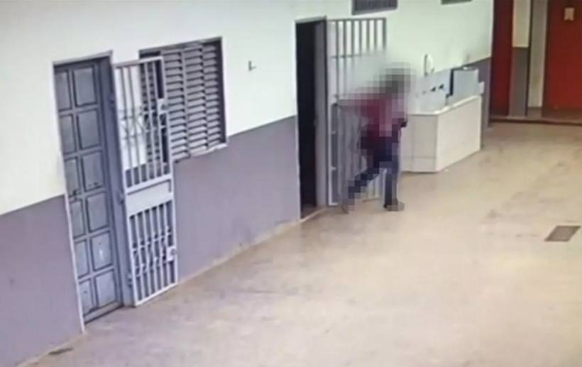 Estudante de 14 anos foge de sala ao ser assediada pelo professor