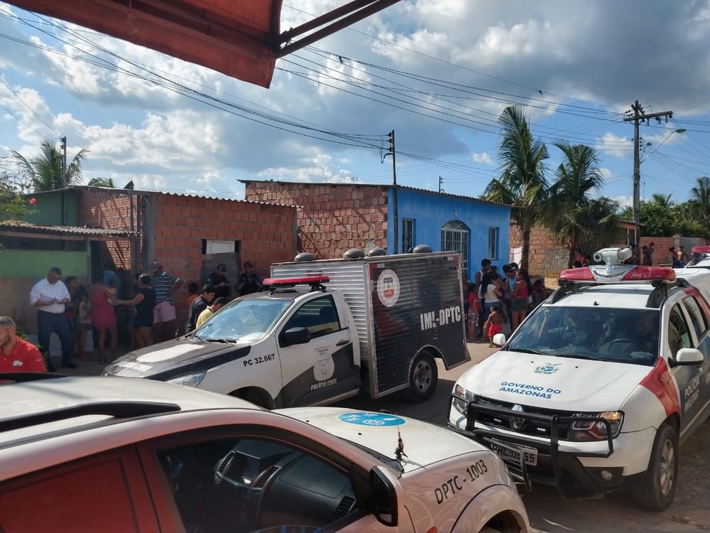 Homem com tornozeleira eletrônica é assassinado dentro de casa, em Manaus