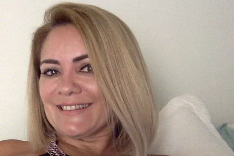 Ex-mulher de Bolsonaro nega ter sido ameaçada e elogia deputado; veja vídeo