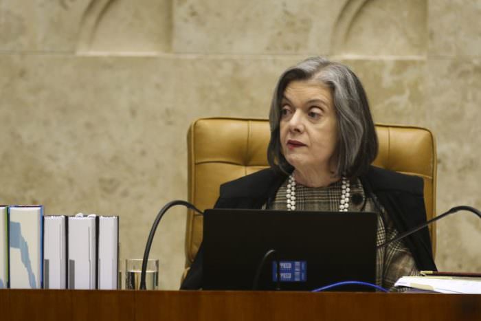 STF: Carmén Lúcia vota a favor e forma maioria pela suspeição de Moro