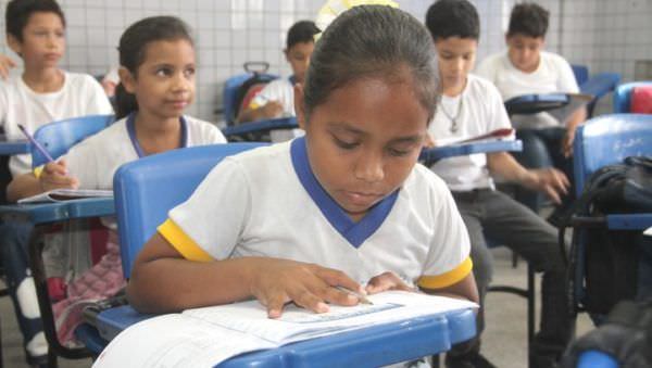 MPF-AM investiga irregularidades na área da educação em zona rural do interior