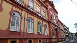 MP arquiva inquérito sobre irregularidades na reforma da Biblioteca do AM