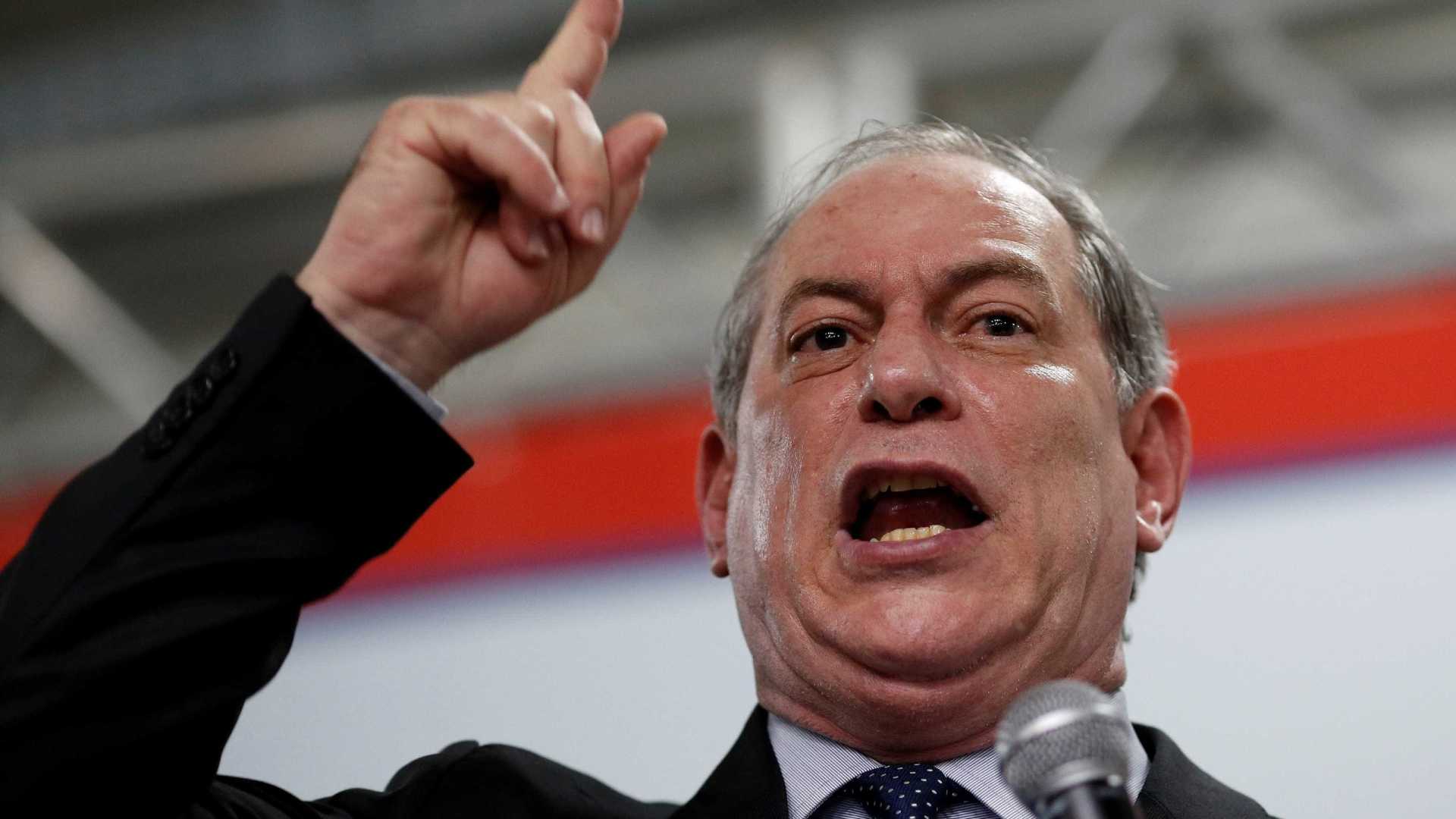 ‘Incurável não é a covid, mas sim Bolsonaro’, diz Ciro Gomes