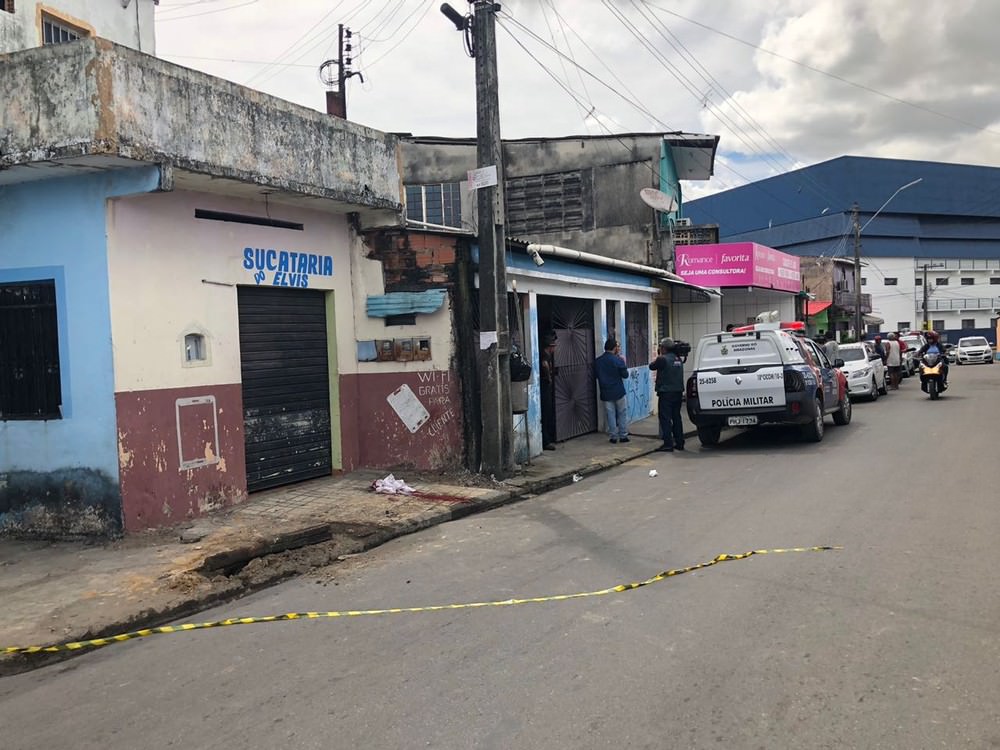 Catador de sucata morre atropelado por carro da Polícia Militar em Manaus