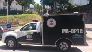 Criança implora pela vida do pai, mas homem é morto a tiros em Manaus